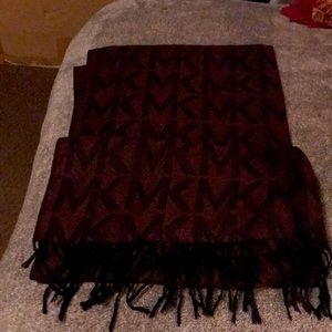 Micheal Kors Beautiful wool and black chocolate brown scarf with black fringe